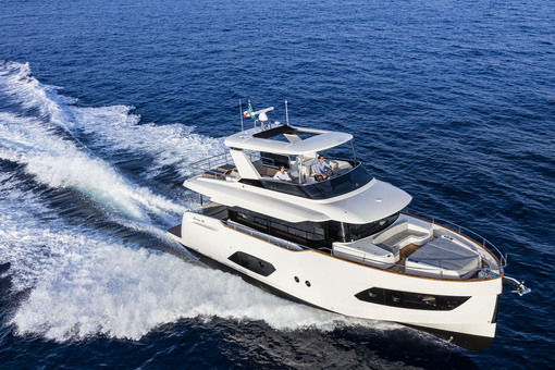 Absolute Navetta 58 57'2