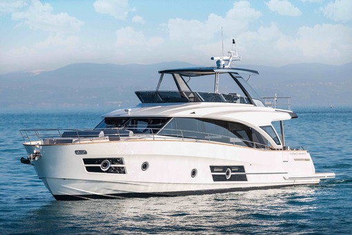 OceanClass 68 Fly Hybrid by Greenline Yachts