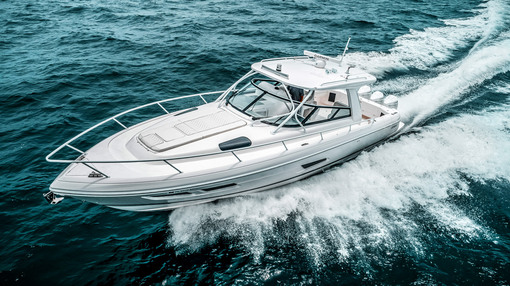 Intrepid 438 Evolution 46'