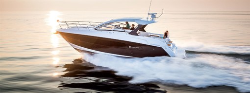 Cruisers Yachts 39 Express Cruiser 42'2