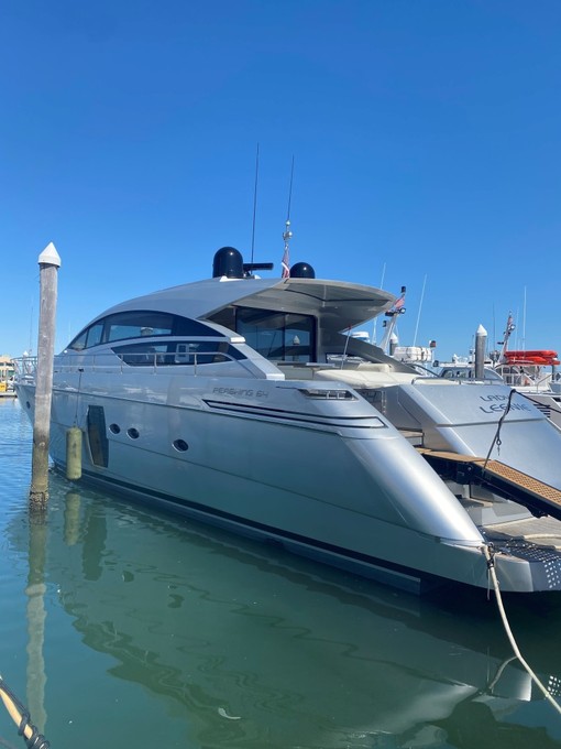 2009 PERSHING 64' "LADY LEENIE"