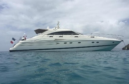 65' 2001 Princess V65 "Takia"