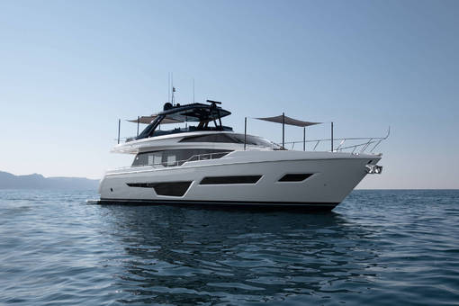 Ferretti 780 78'9