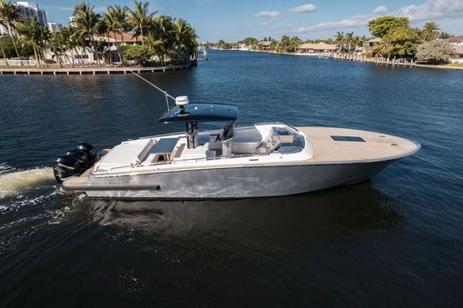 2018 CANADOS 43' "SALVAJE" 