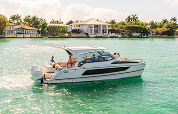 Aquila 36 Sport Power Catamaran