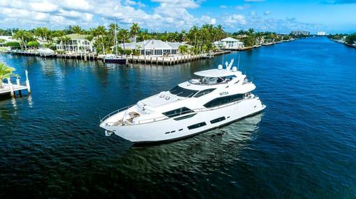 95' 2017 Sunseeker Yacht "Nitsa"