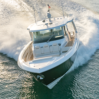 Tiara Yachts 48 LS