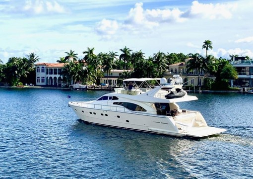 68' 2001 Ferretti Yachts 680